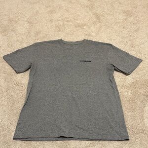 Patagonia Men's Heather Gray Short Sleeve Tee